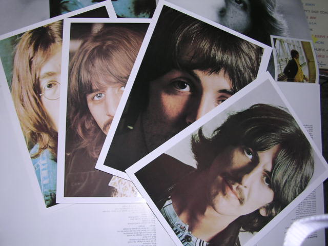 画像: THE BEATLES - WHITE ALBUM ( With FULL INSERTS ) / US REISSUE Brand New 2LP