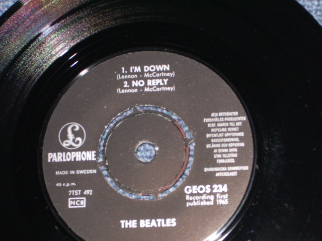 画像: THE BEATLES -  HELP! ( 4 Tracks EP : MINT-/MINT- ) / 1965  SWEDEN ORIGINAL Used 7" EP With PICTURE SLEEVE 