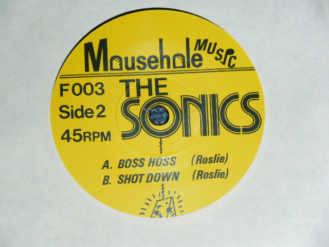 画像: THE SONICS - HERE ARE (EP ) / 1987 UK? REISSUE? Used  7"EP With PICTURE SLEEVE  