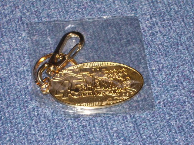 画像1: THE VENTURES 45th ANNI. KEY HOLDER GOLD 