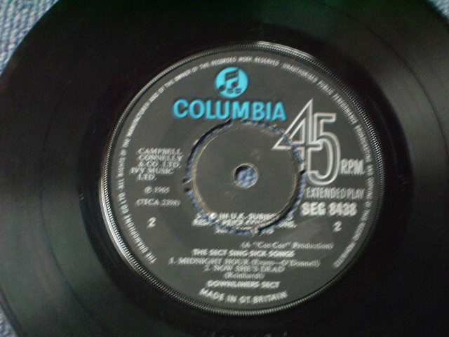 画像: DOWNLINERS SECT - THE SECT SING SICK SONGS / 1965 UK ORIGINAL 7"EP With PICTURE SLEEVE  