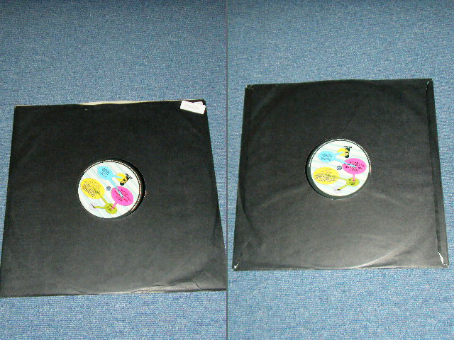画像: MOTT THE HOOPLE  - TWO MILES FROM HEAVEN ( 1st Press With "MOVING ON" Credit on Back Cover : With ORIGINAL BLACK Inner Sleeve ) / 1980 UK ORIGINAL Used LP